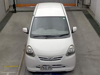 DAIHATSU MIRA E S 2013