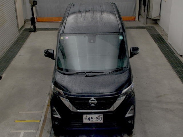 NISSAN ROOX 2020