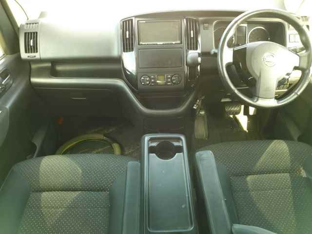 NISSAN SERENA 2008