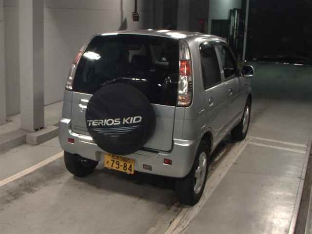 DAIHATSU TERIOS KID 2010