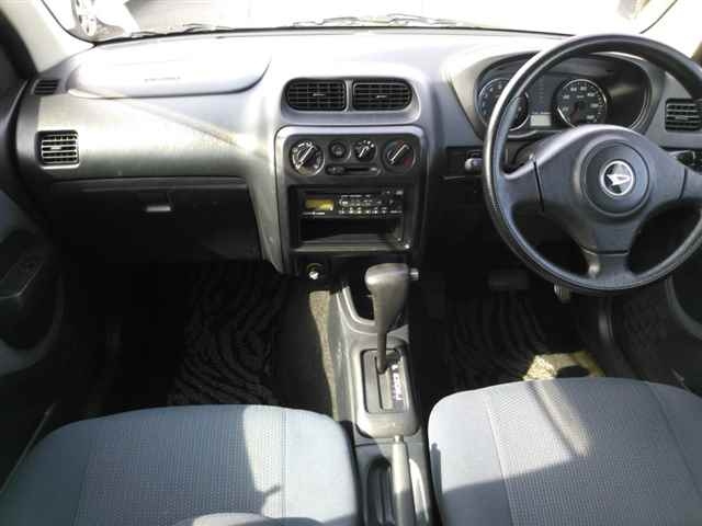 DAIHATSU TERIOS KID 2010