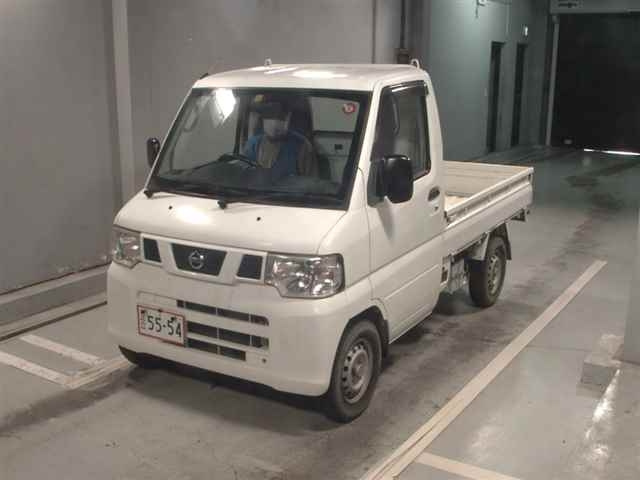 NISSAN CLIPPER TRUCK 2013