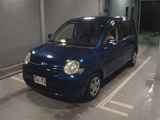 TOYOTA SIENTA 2009