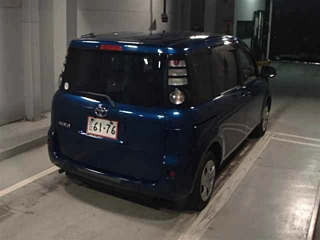 TOYOTA SIENTA 2009