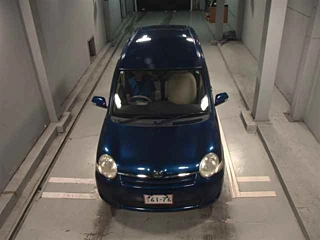 TOYOTA SIENTA 2009