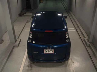 TOYOTA SIENTA 2009