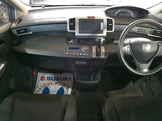 HONDA FREED 2015