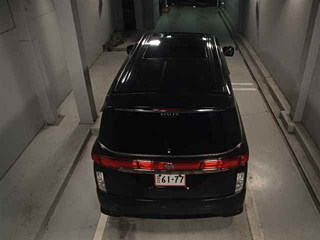 NISSAN ELGRAND 2010