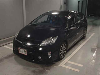 TOYOTA PRIUS 2012