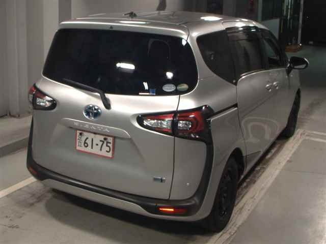 TOYOTA SIENTA 2019