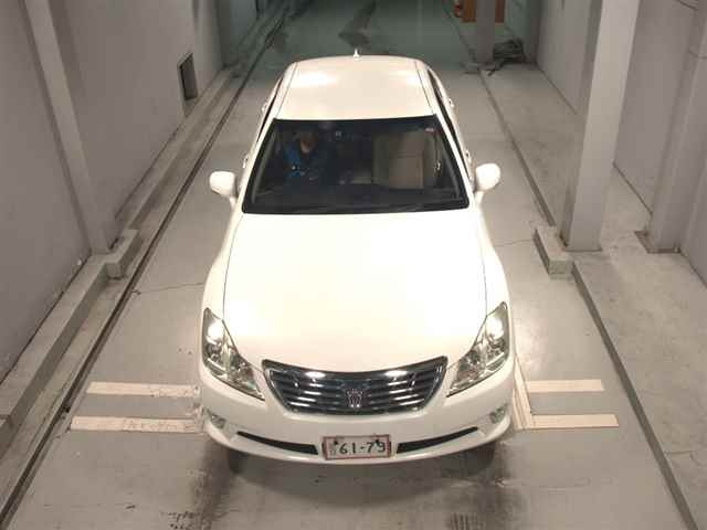 TOYOTA CROWN 2012