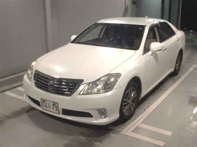 TOYOTA CROWN 2012