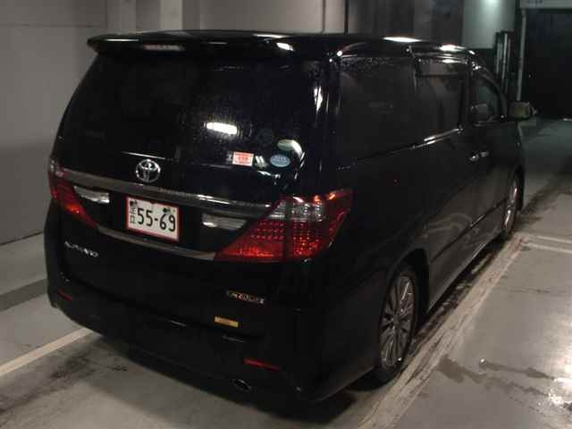 TOYOTA ALPHARD 2014