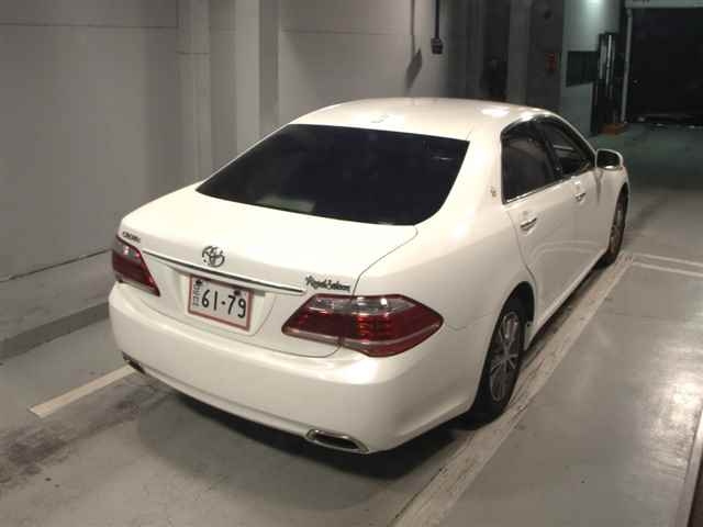 TOYOTA CROWN 2012