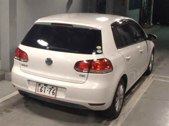 VOLKSWAGEN GOLF 2012