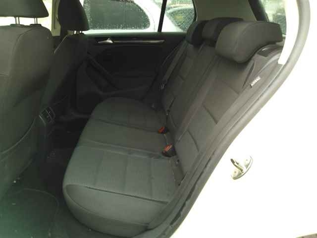 VOLKSWAGEN GOLF 2012