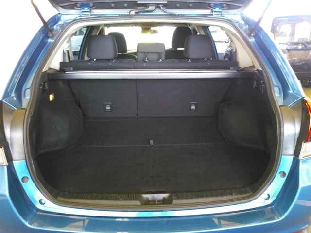 TOYOTA COROLLA FIELDER 2015