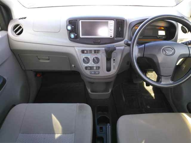 DAIHATSU MIRA E S 2012