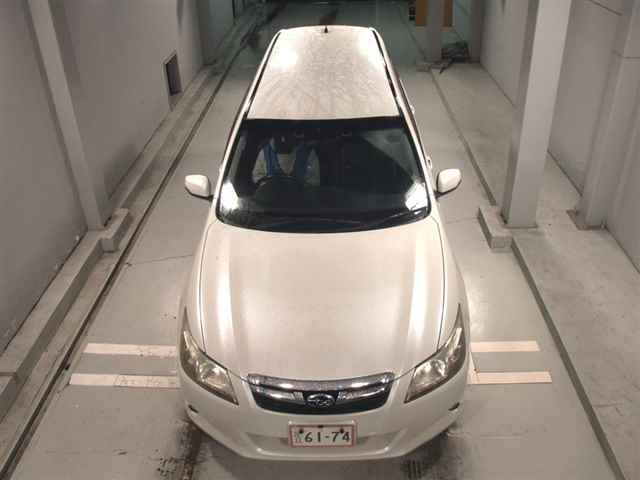 SUBARU EXIGA 2013