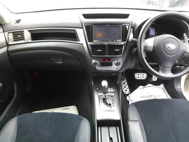 SUBARU EXIGA 2013
