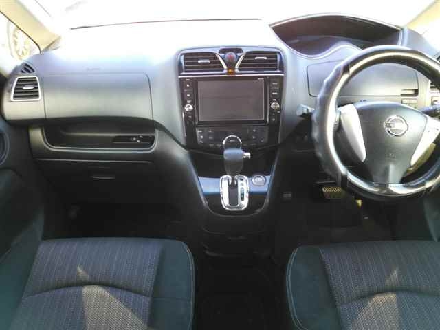 NISSAN SERENA 2014