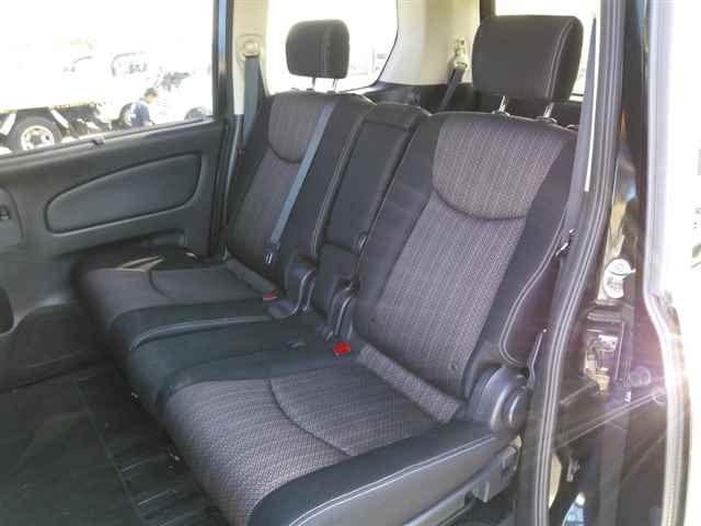 NISSAN SERENA 2014