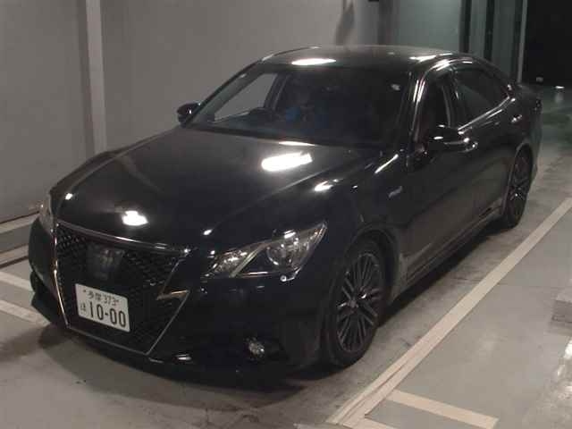 TOYOTA CROWN 2015
