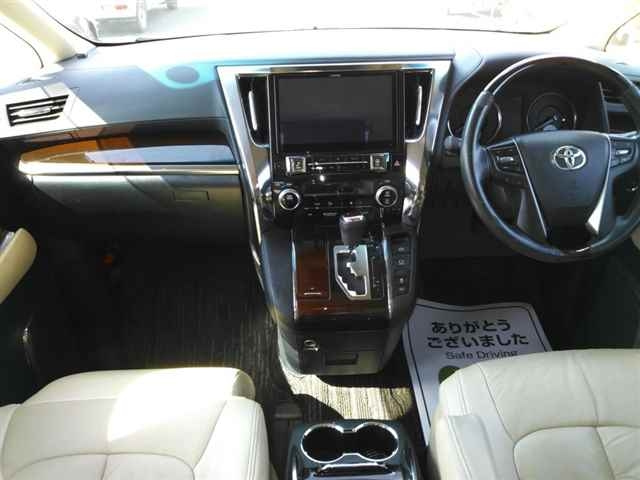 TOYOTA VELLFIRE 2016