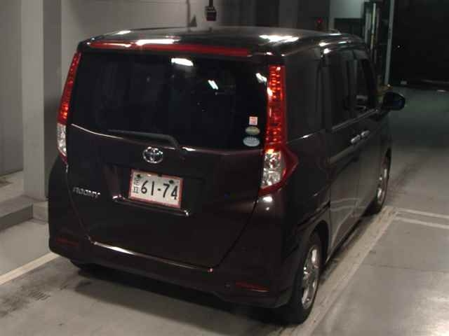TOYOTA ROOMY 2016