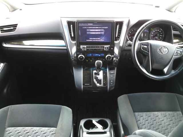 TOYOTA VELLFIRE 2016