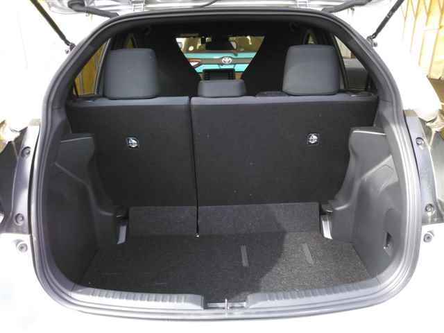 TOYOTA YARIS 2023