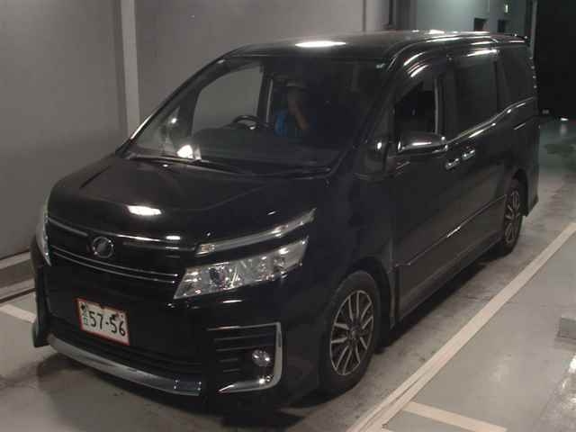 TOYOTA VOXY 2016