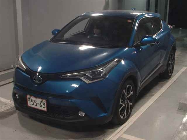 TOYOTA C-HR 2017