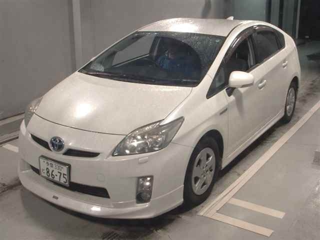 TOYOTA PRIUS 2011