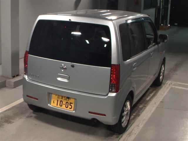 NISSAN OTTI 2013
