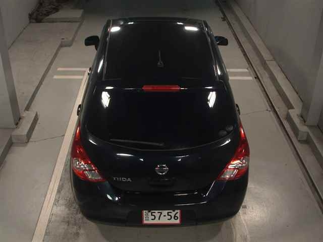 NISSAN TIIDA 2011