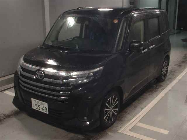 TOYOTA ROOMY 2021