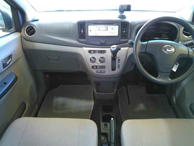 DAIHATSU MIRA E S 2011