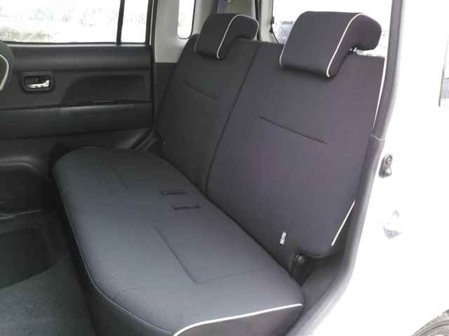 TOYOTA PIXIS SPACE 2014