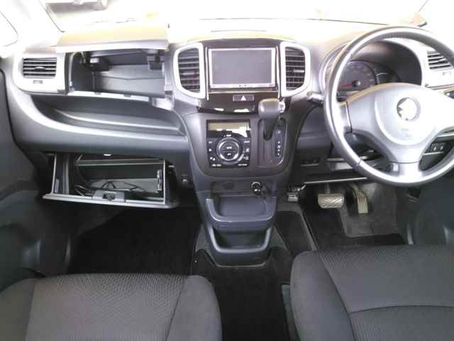 SUZUKI SOLIO 2011