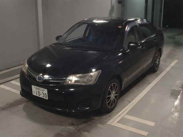TOYOTA COROLLA AXIO 2013