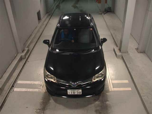 TOYOTA COROLLA AXIO 2013