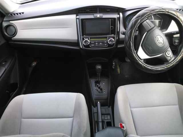 TOYOTA COROLLA AXIO 2013