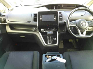 NISSAN SERENA 2017