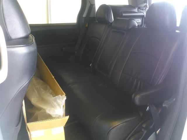 TOYOTA VELLFIRE 2012