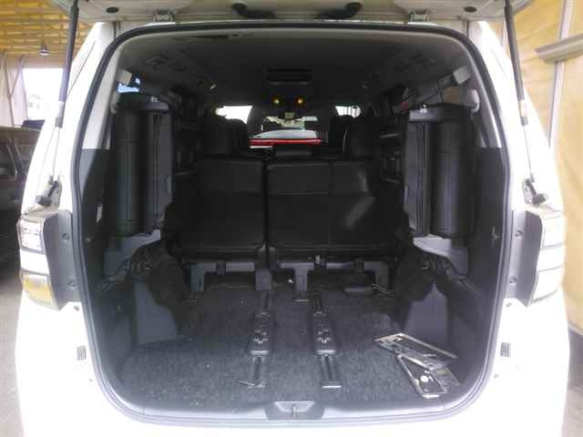 TOYOTA VELLFIRE 2012