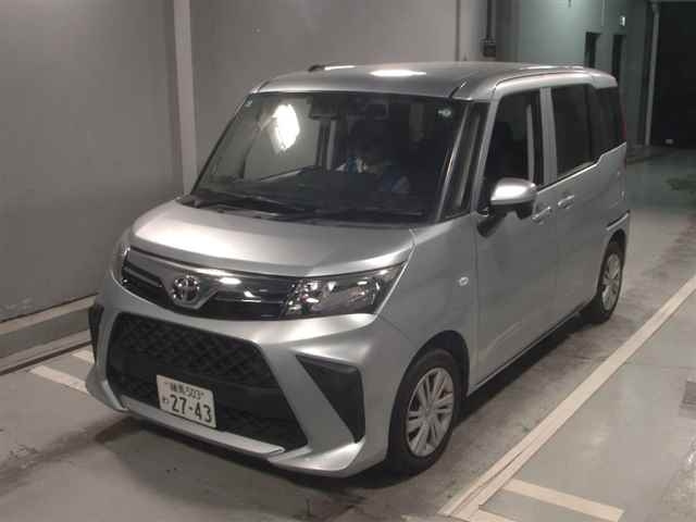 TOYOTA ROOMY 2023