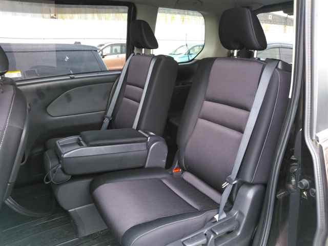 NISSAN SERENA 2017