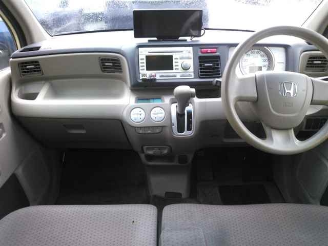 HONDA LIFE 2009