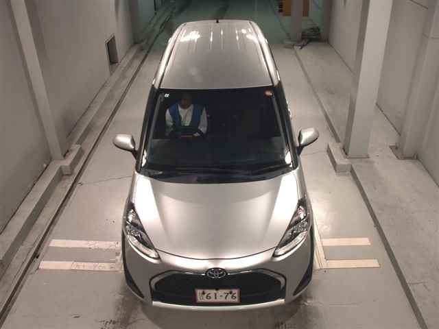 TOYOTA SIENTA 2020